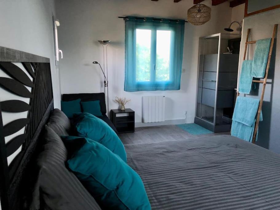 Charmant Gite En Perigord Vert Douchapt Εξωτερικό φωτογραφία